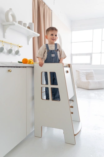 EXTRA SAFE Montessori Lernturm mit Rausfallschutz, CE-zertifiziert, ab 1 Jahr, höhenverstellbar, Weiß