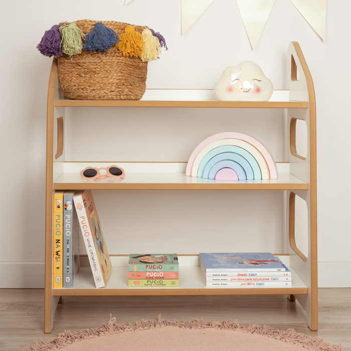 holzregal_fuer_kinderzimmer1.png