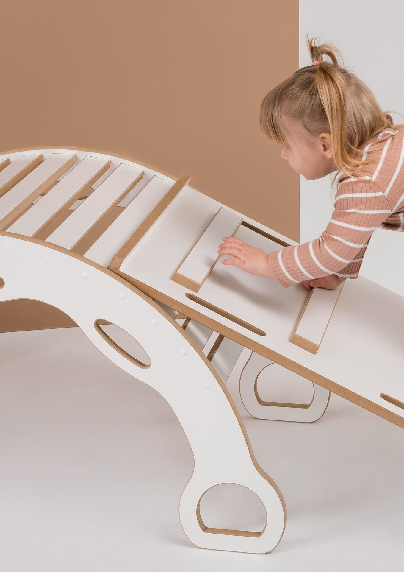 Montessori Bogenwippe XXL Kletterbogen mit Handgriffen + LEITER Rutsche