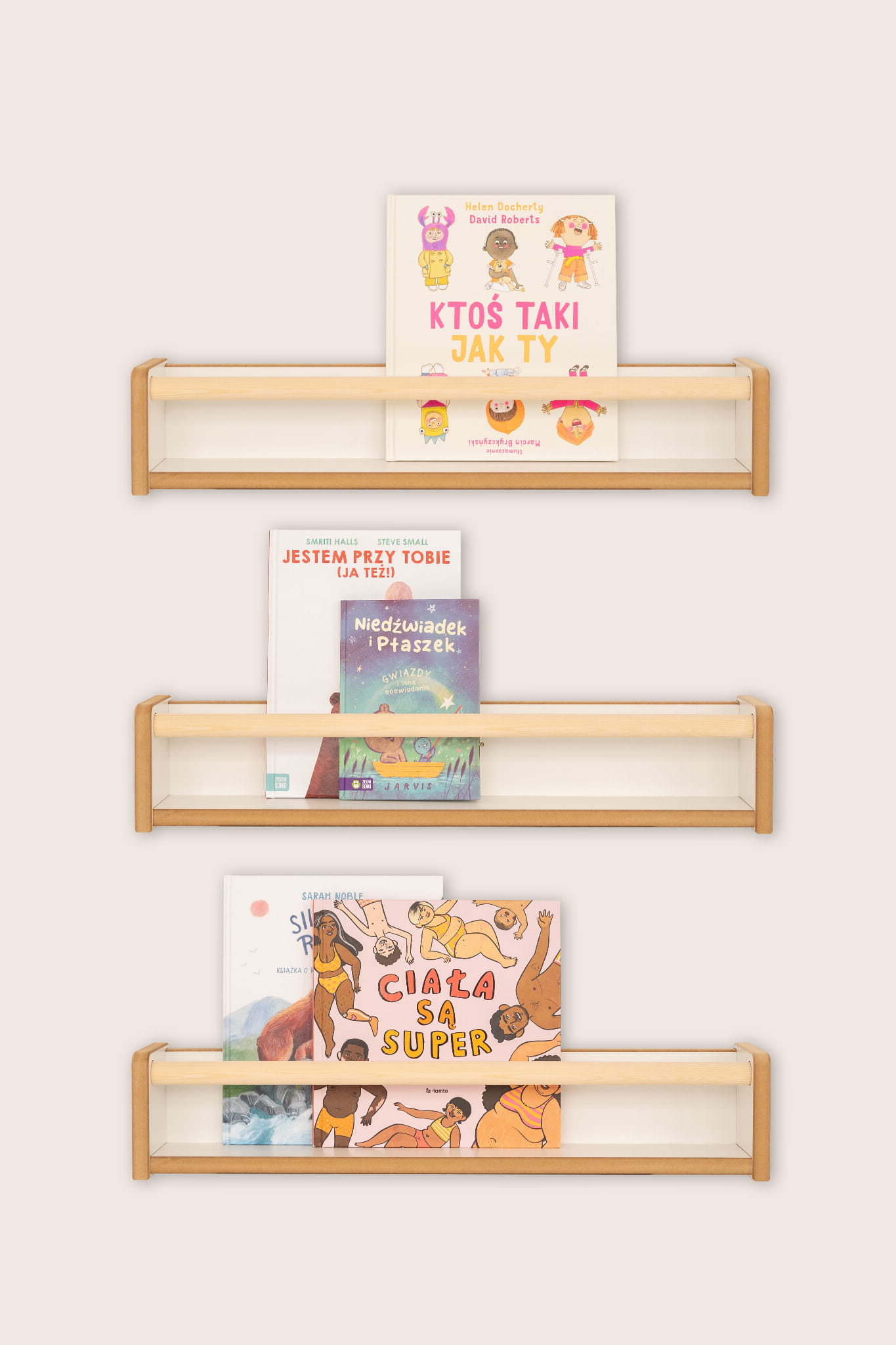 Das Regal-Set mit drei Regalen für Bücher